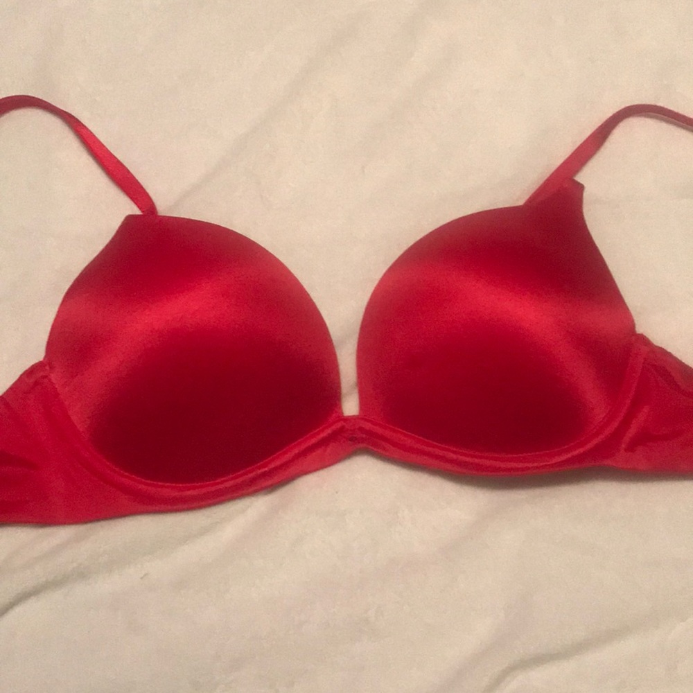 Victoria’s Secret Biofit Push Up 36B